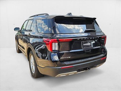 New 2025 Ford Explorer Active w/ Active Comfort Package image 9