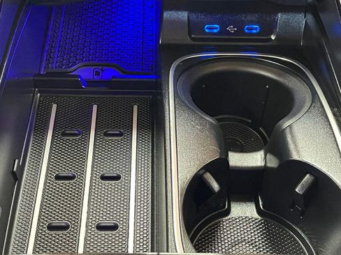 Used 2023 Mercedes-Benz S 580e 4MATIC Sedan w/ AMG Line image 54