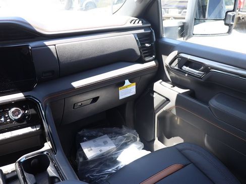 New 2026 GMC Sierra 3500 AT4 w/ AT4 Premium Plus Package AWD/4WD image 20