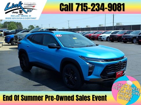 Used 2025 Chevrolet Trax ACTIV w/ Driver Confidence Package FWD image 1