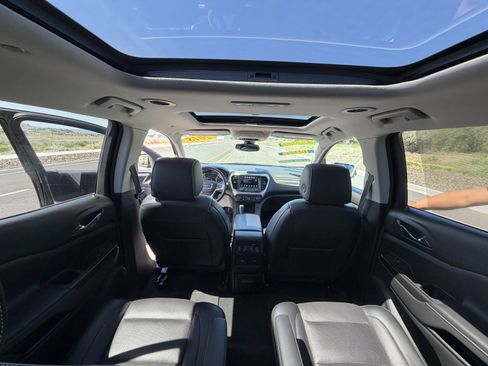 Used 2018 GMC Acadia SLT AWD/4WD image 22