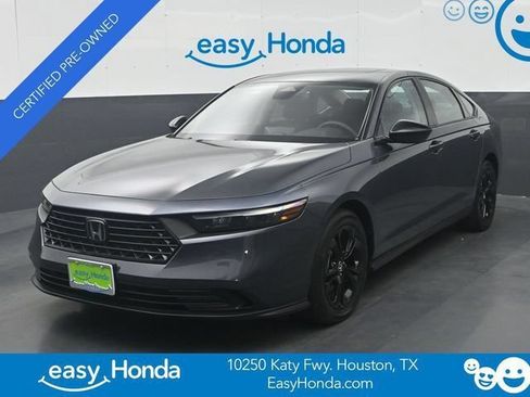 Certified 2025 Honda Accord SE image 1