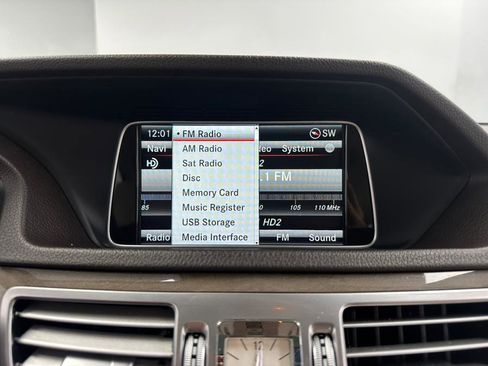 Used 2014 Mercedes-Benz E 350 4MATIC Sedan image 54