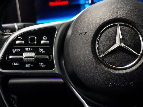 Used 2020 Mercedes-Benz E 350 4MATIC Sedan image 29