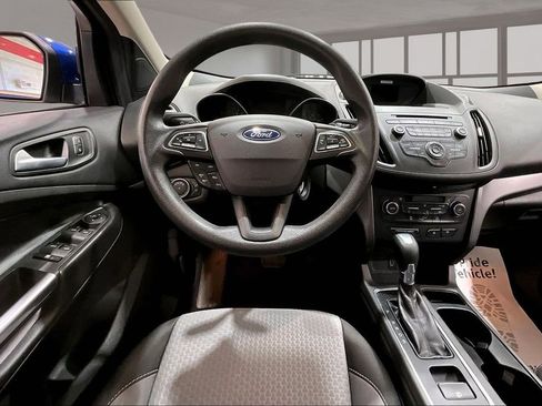 Used 2017 Ford Escape SE AWD/4WD image 5