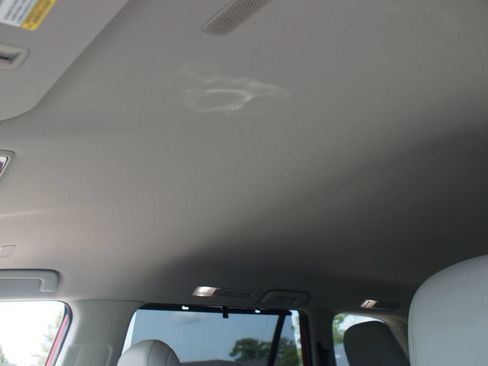 Used 2026 Toyota Grand Highlander AWD Hybrid image 6