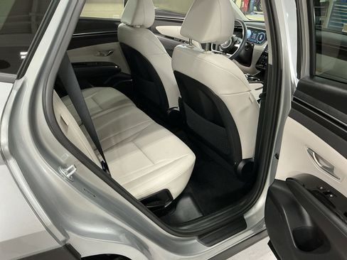 Certified 2024 Hyundai Tucson Limited image 15