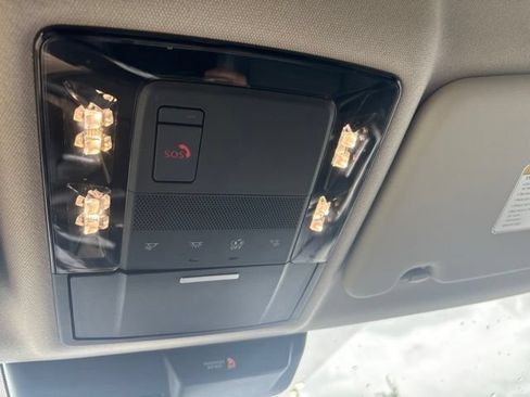 Used 2025 Mitsubishi Outlander SE FWD image 67