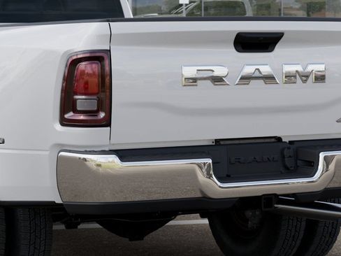 New 2026 RAM 3500 Tradesman w/ Chrome Appearance Group A AWD/4WD image 13