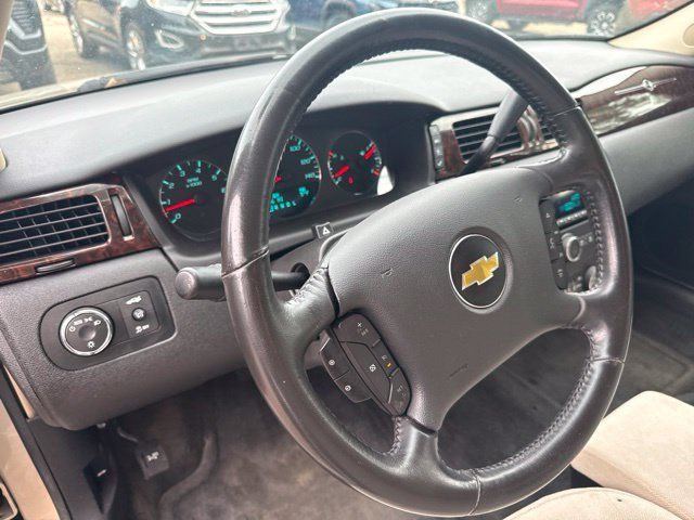 Used 2012 Chevrolet Impala LT FWD image 14