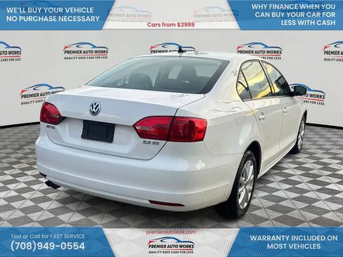 Used 2012 Volkswagen Jetta SE FWD image 4