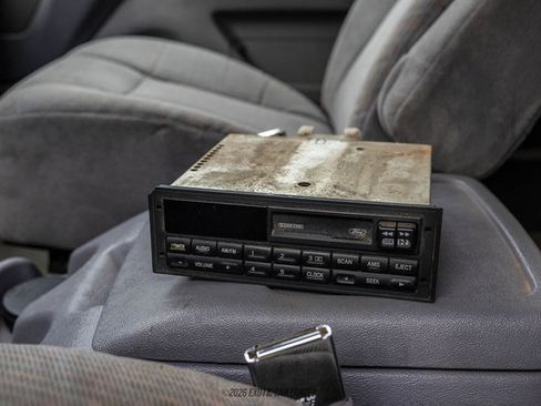 Used 1995 Ford Bronco XLT AWD/4WD image 45