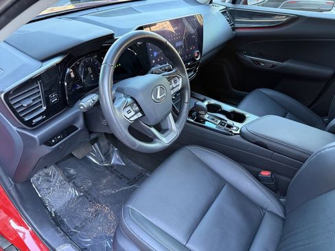 Used 2025 Lexus NX 250 FWD w/ Premium Package image 24