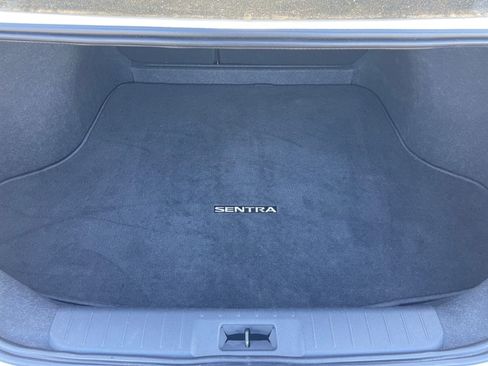 Used 2025 Nissan Sentra SV image 30