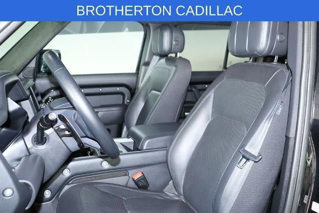 Used 2025 Land Rover Defender 130 V8 AWD/4WD image 21