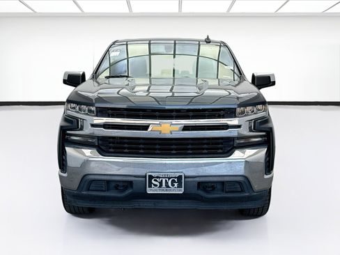 Used 2020 Chevrolet Silverado 1500 LT w/ Trailering Package AWD/4WD image 2