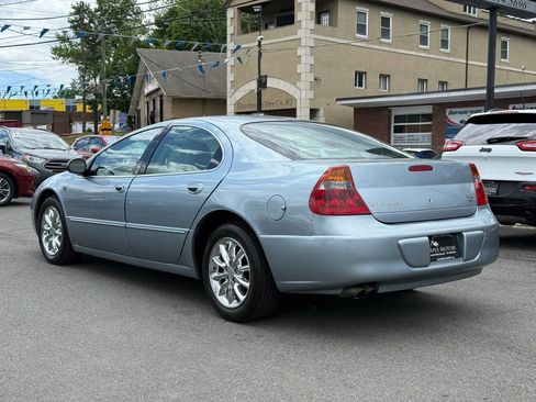 Used 2004 Chrysler 300M FWD image 5