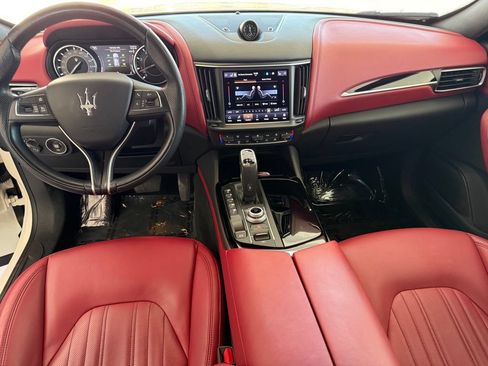 Certified 2022 Maserati Levante Modena AWD/4WD image 16
