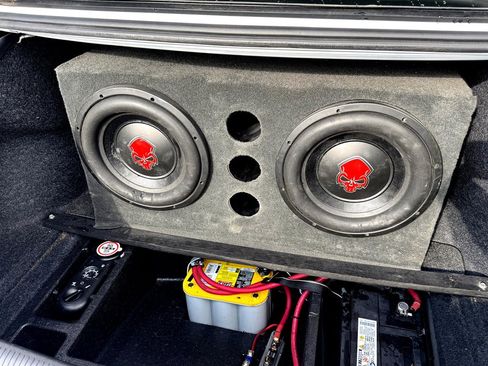 Used 2016 Dodge Charger SRT Hellcat w/ Harman/Kardon Audio Group image 14