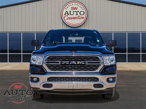 Used 2022 RAM 1500 Big Horn image 2