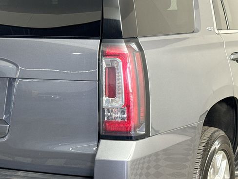 Used 2018 GMC Yukon SLT image 34
