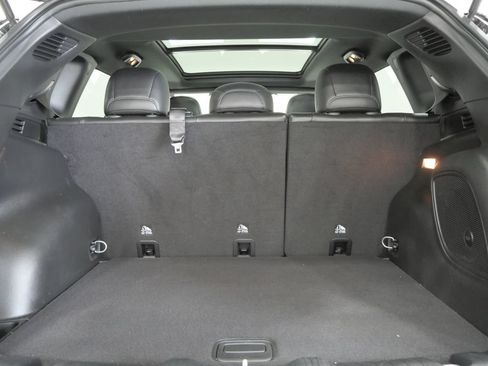 Used 2023 Jeep Compass Latitude w/ Sun and Sound Group AWD/4WD image 25