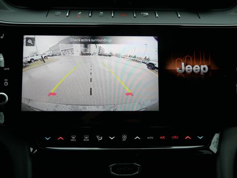 New 2026 Jeep Grand Cherokee L Limited AWD/4WD image 19