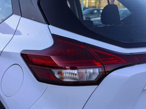 Used 2024 Nissan Kicks S FWD image 6