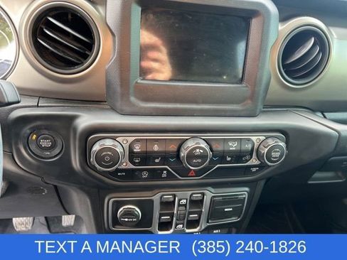 Used 2018 Jeep Wrangler Unlimited Sport S image 14