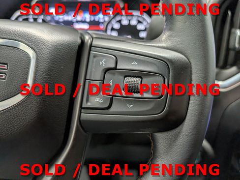 Used 2020 GMC Sierra 2500 AT4 w/ AT4 Premium Package AWD/4WD image 26