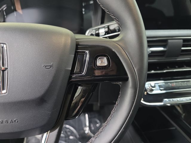 Certified 2023 Lincoln Corsair AWD w/ Equipment Group 101A image 15