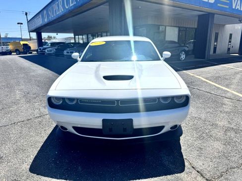 Used 2020 Dodge Challenger R/T image 4