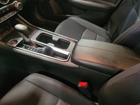 Used 2025 Nissan Sentra SV FWD image 26