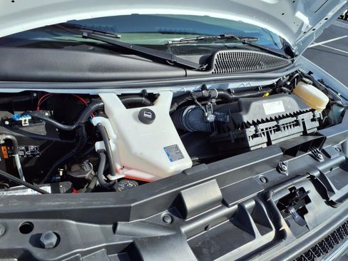 Used 2024 Chevrolet Express 3500 LT w/ LT Preferred Equipment Group image 28