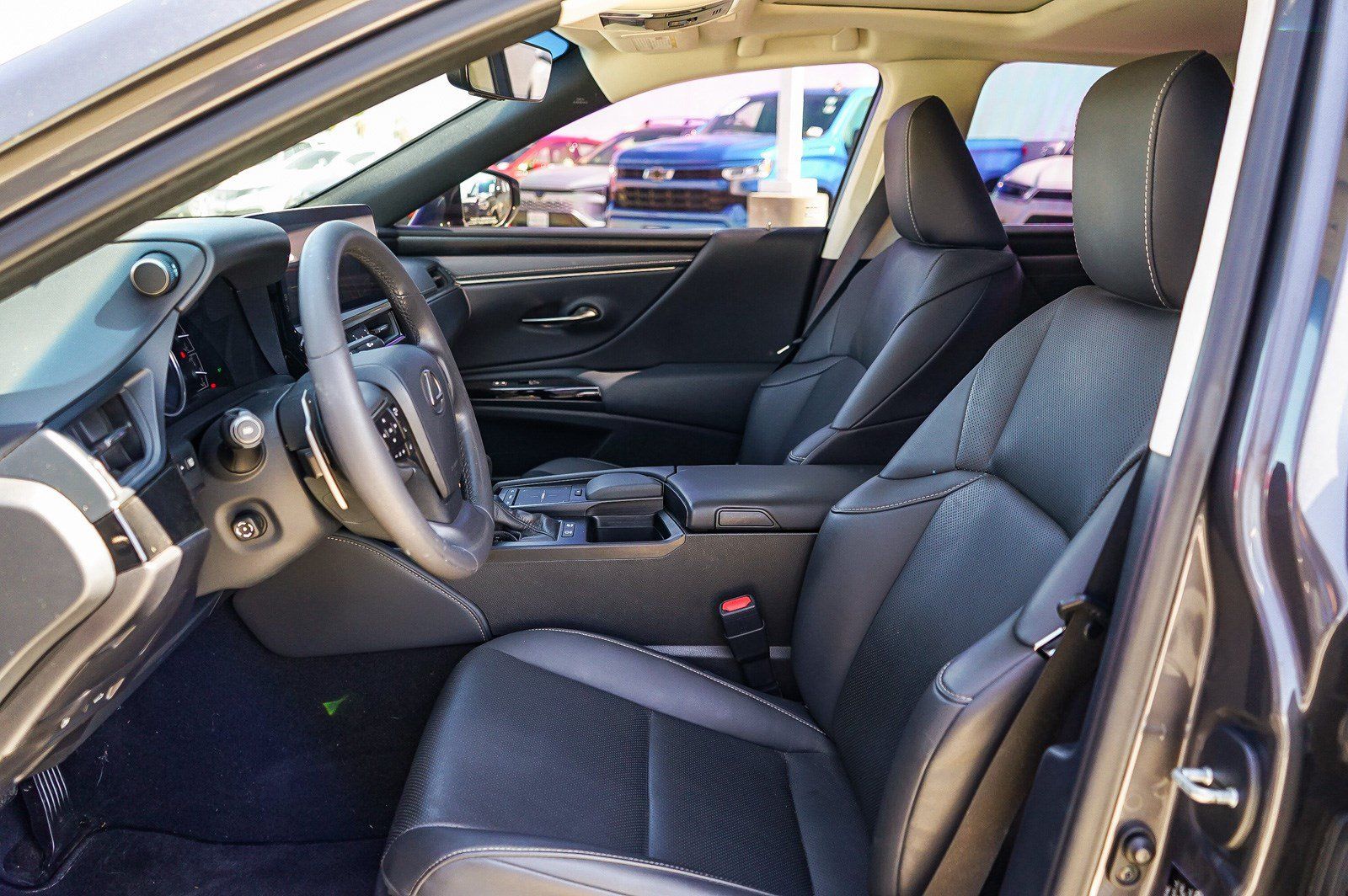 Used 2022 Lexus ES 300h w/ Premium Package FWD image 20