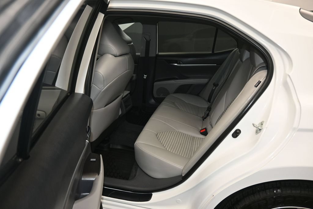 Used 2023 Toyota Camry SE FWD image 30
