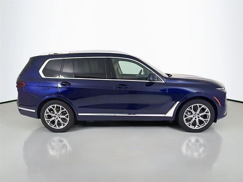 Used 2024 BMW X7 xDrive40i w/ Executive Package AWD/4WD image 26