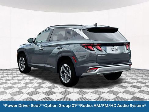 Certified 2025 Hyundai Tucson SEL AWD/4WD image 8