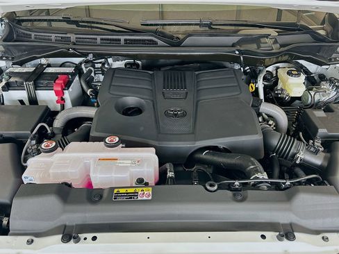 New 2026 Toyota Tundra SR5 AWD/4WD image 8