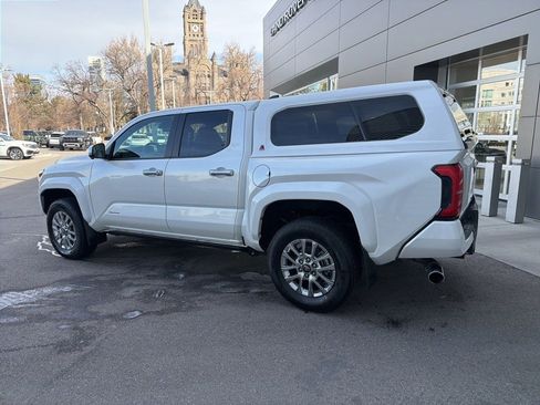 Used 2024 Toyota Tacoma Limited image 9