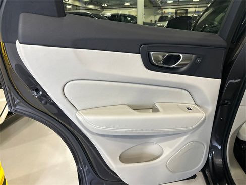 Certified 2023 Volvo XC60 T8 Plus w/ Climate Package image 22