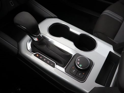 New 2026 Chevrolet Blazer LT image 9