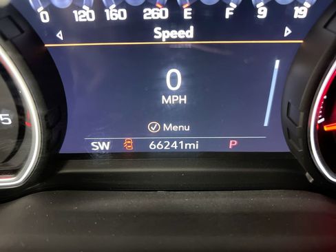 Used 2023 Chevrolet Silverado 2500 High Country image 13