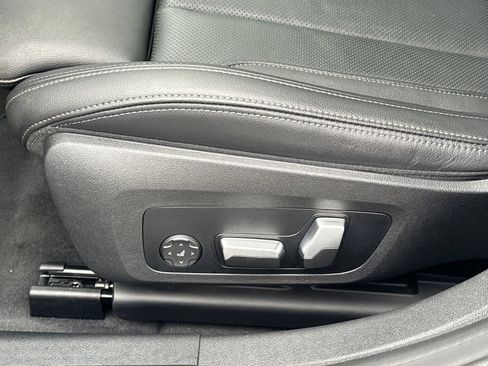 Certified 2023 BMW i4 eDrive40 w/ M Sport Package image 14