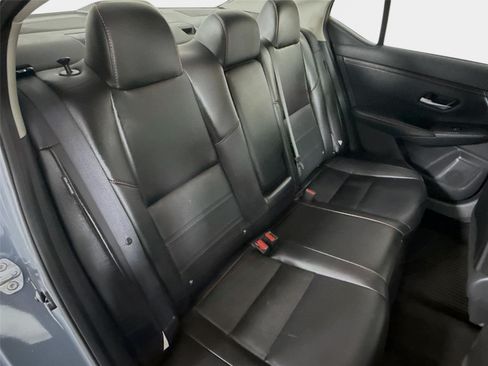 Certified 2025 Nissan Sentra SR w/ SR Premium Package FWD image 25