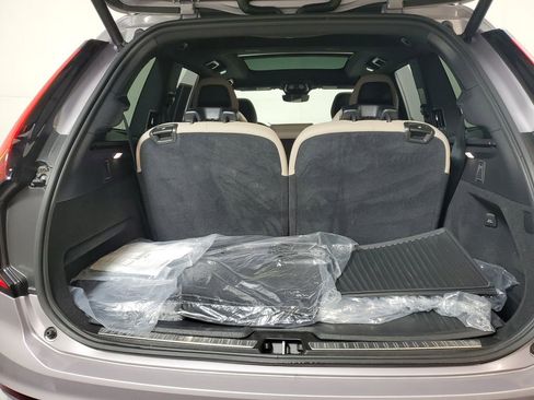Certified 2026 Volvo XC90 B5 Plus w/ Protection Package AWD/4WD image 11