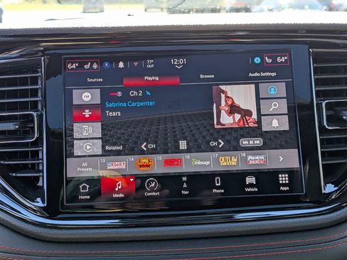 Used 2024 Dodge Durango GT image 20