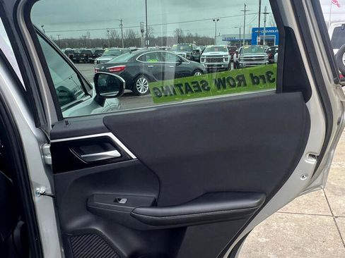 Used 2022 Mitsubishi Outlander ES image 14