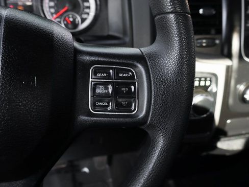 Used 2018 RAM 1500 Express image 23