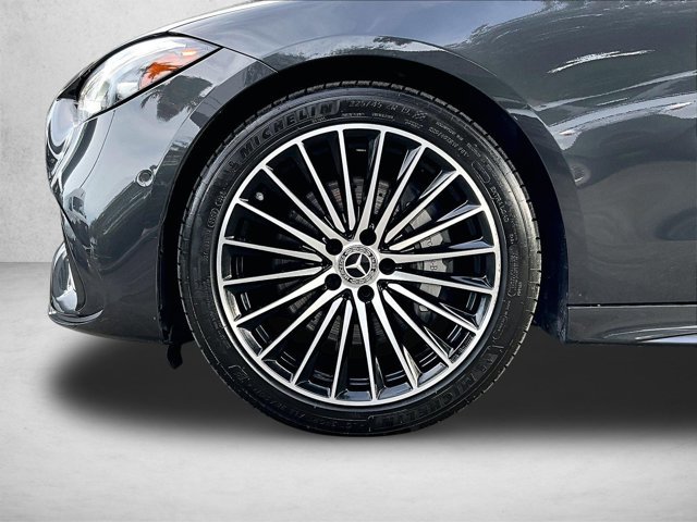 Used 2023 Mercedes-Benz C 300 Sedan image 10